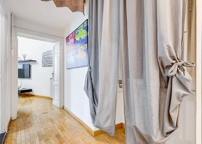 6 - Guest By Colosseum Daire