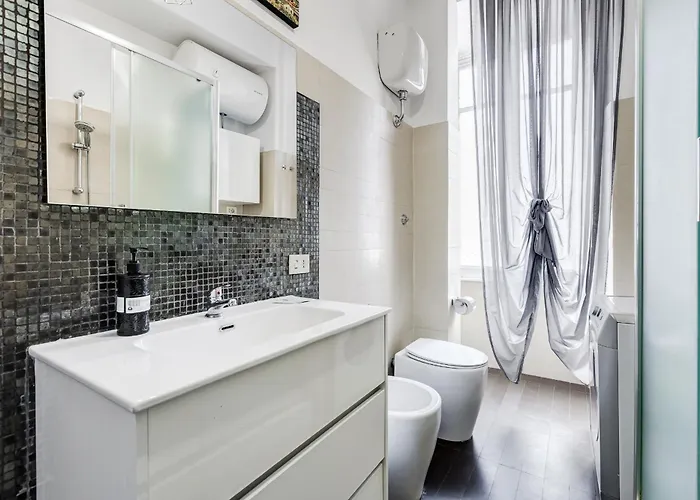 6 - Guest By Colosseum Rom