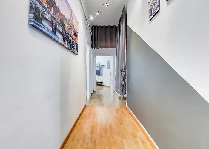 6 - Guest By Colosseum Daire